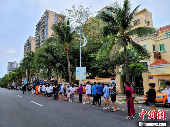 三亚非必要不出门三亚非必要不出门，探索城市魅力的最佳方式